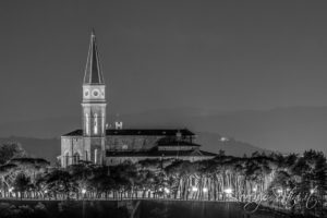 Duomo Arezzo di notte